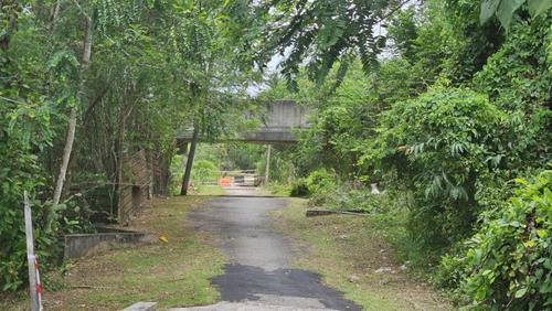 彭小桃：获联邦拨款 吉粦将修桥 建篮球场