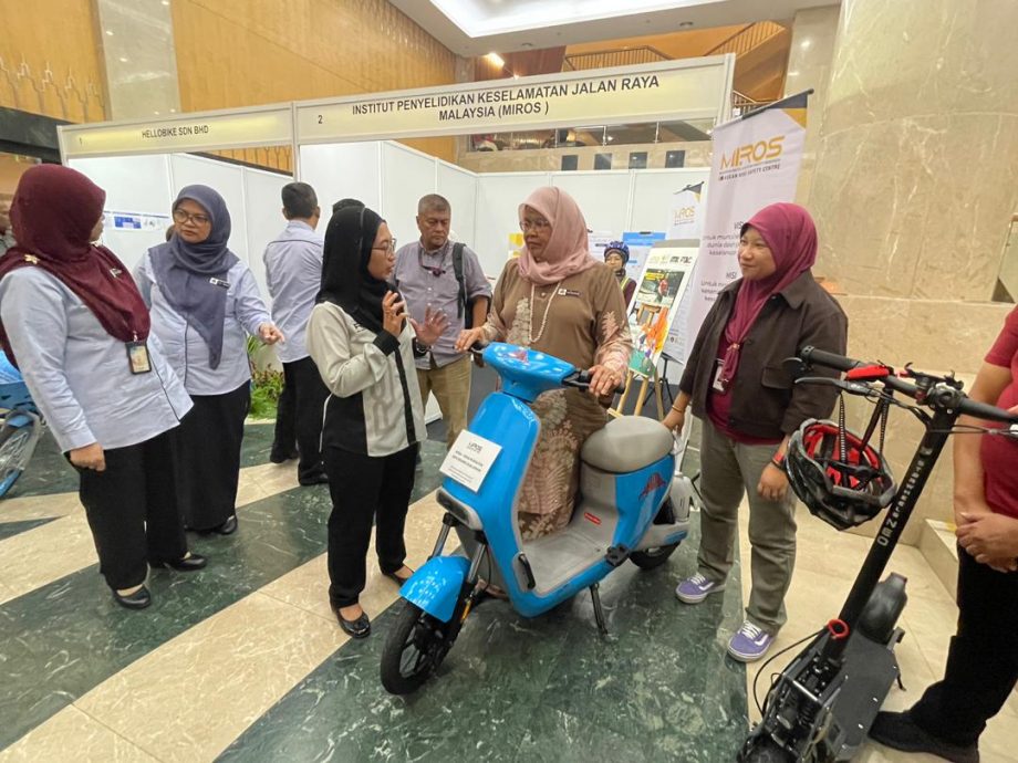 大都会/ ME02头/吉隆坡市长获不获续任机会