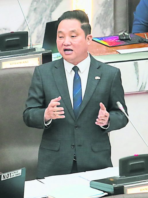 大都会/封面/跟进娱乐中心延长营业时间