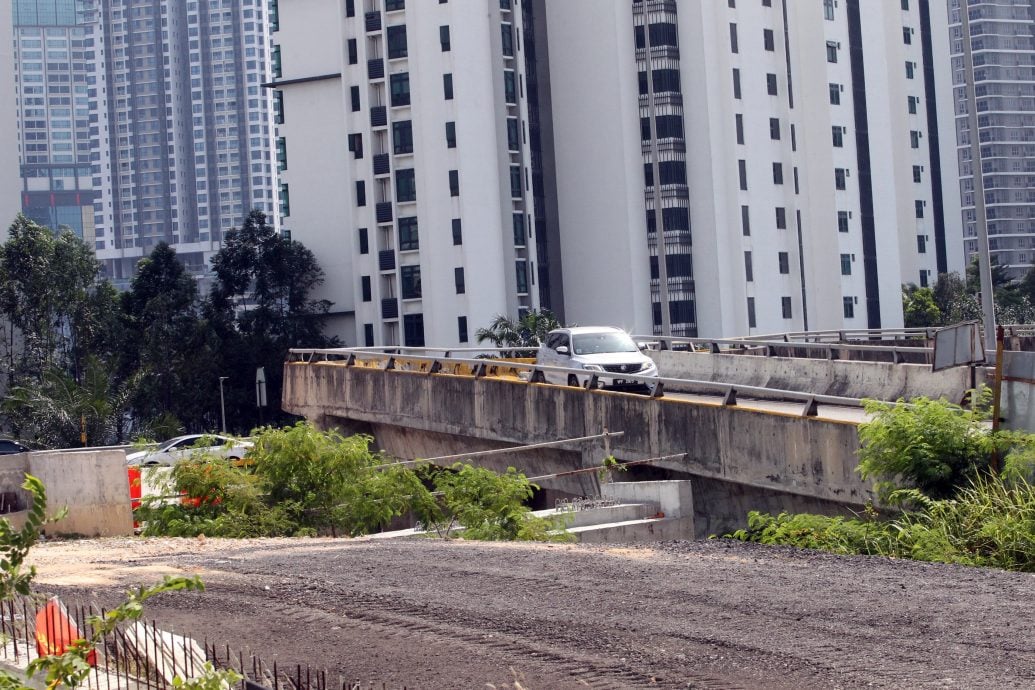 大都会封面/跟进USJ1往KESAS的新道路工程/7图