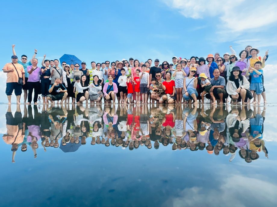 大都会(封面主文)/瓜雪天空之镜人潮不复当年?高峰时期有近千船到如今20多船