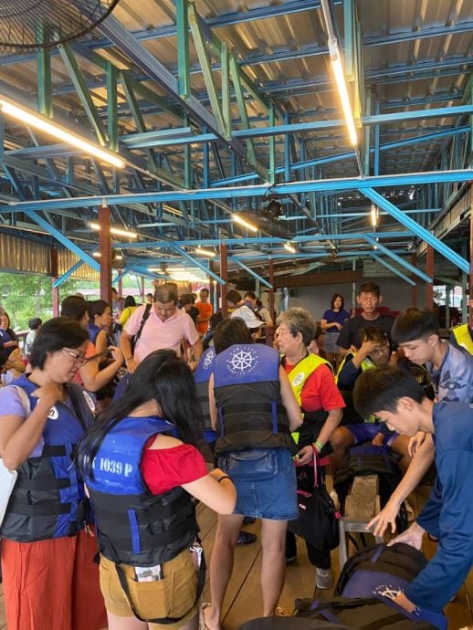 大都会(封面主文)/瓜雪天空之镜人潮不复当年?高峰时期有近千船到如今20多船