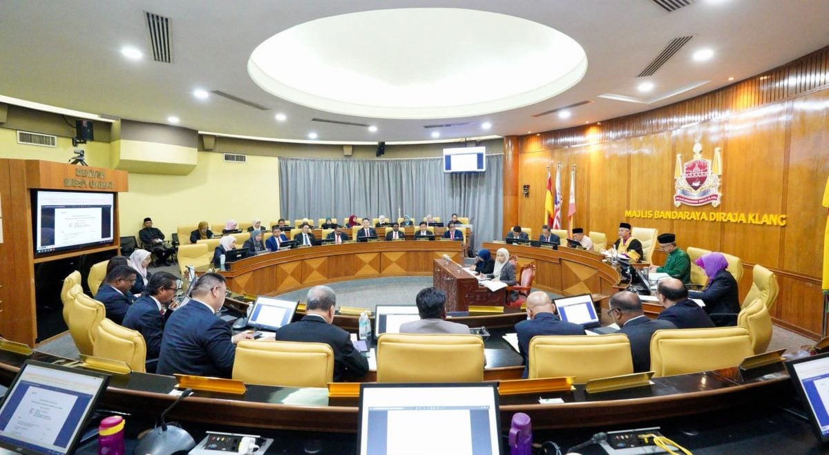 大都会（版3头）/巴生商业与工业执照9月中旬起分阶段申请更新