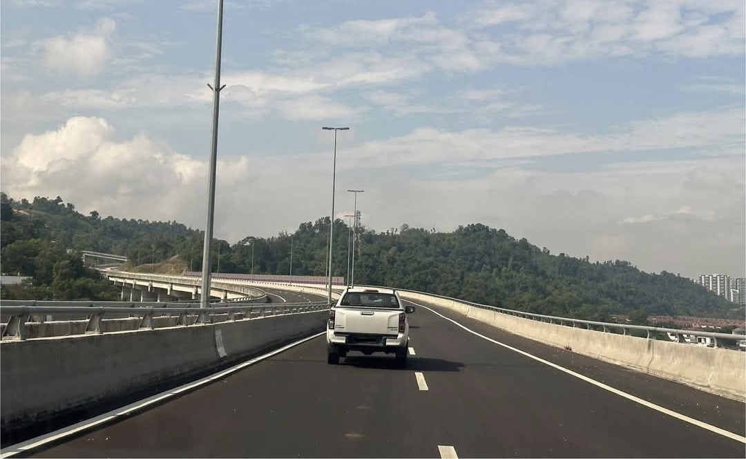 大都会／谢瑞詹─EKVE有望赶在国庆日前夕通车／1图