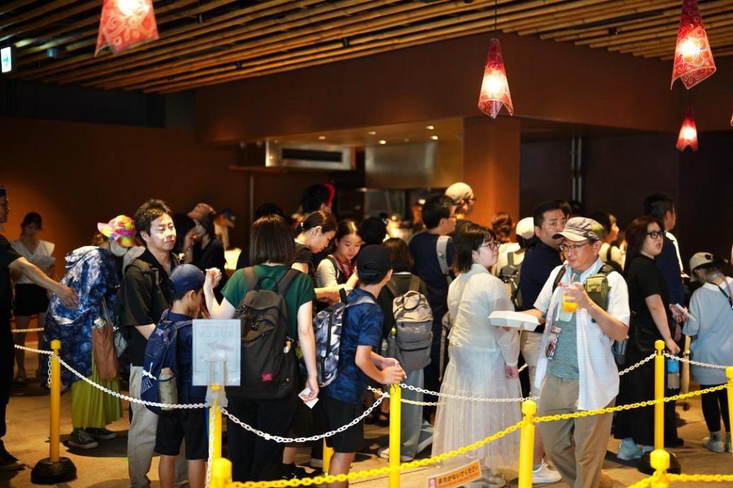 大马印度煎饼大阪世博抢滩 一片卖RM50日销1500片