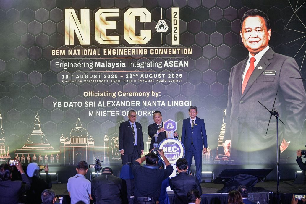 大马工程师短缺问题严重 · 阿历山大:需再增10万人