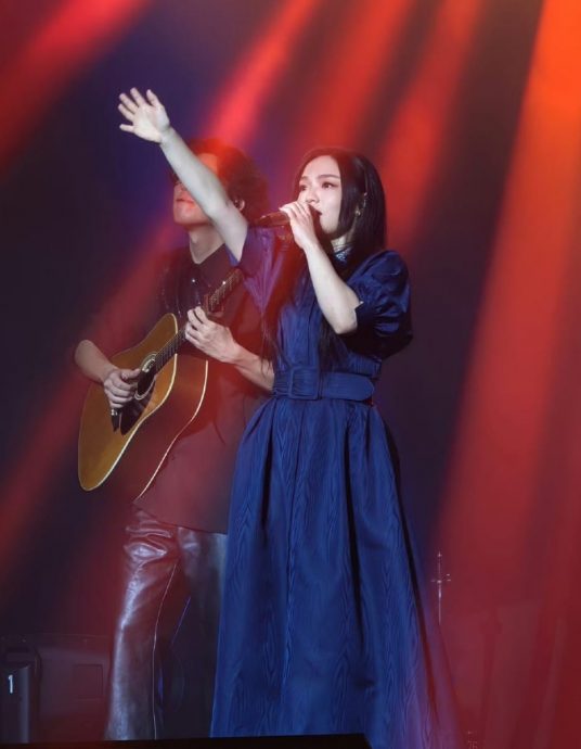 大马开唱被告白受宠若惊 徐佳莹羞回：你还没想清楚