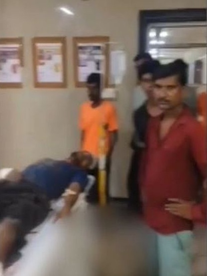 太累睡着致伤者失血亡 印度实习医生遭停职