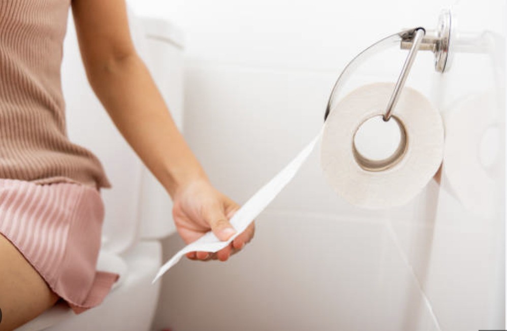 女子逢“上大号”必流泪! 网民调侃医生说正常