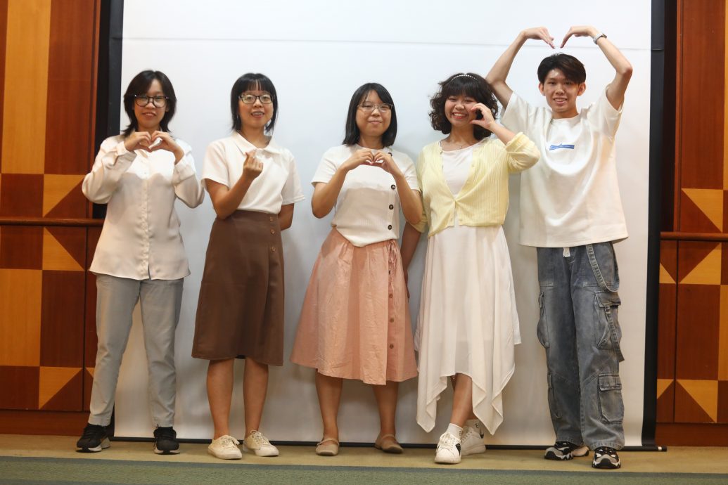 学海杯|大专组10强名单揭晓 赵洁莹：快被后浪拍死了！