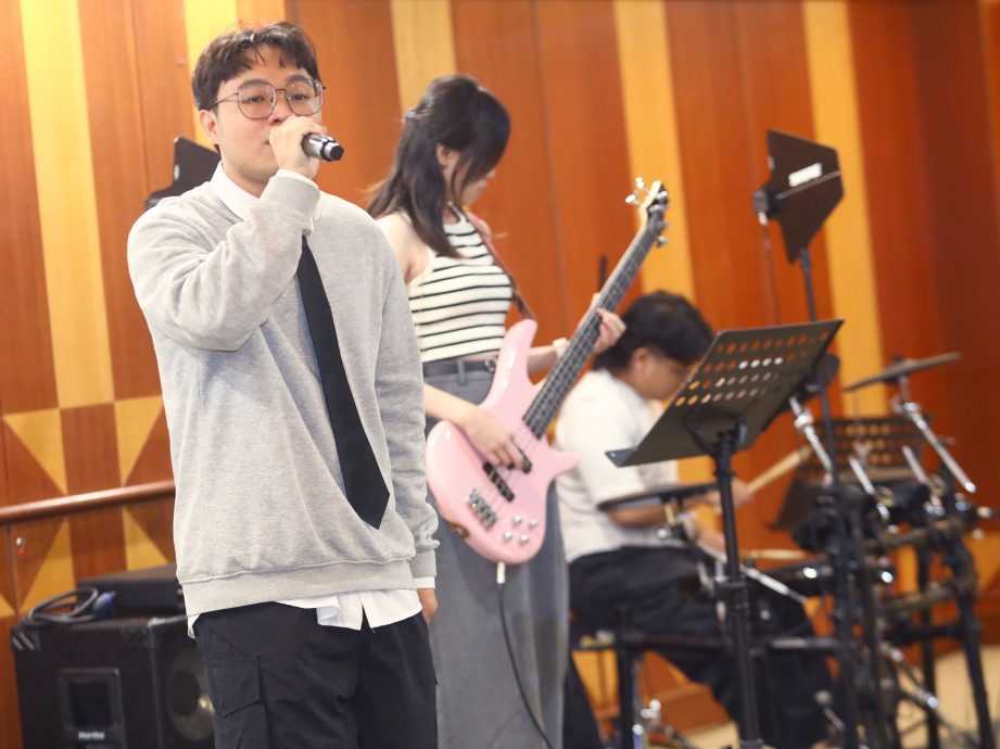 学海杯|大专组10强名单揭晓 赵洁莹：快被后浪拍死了！