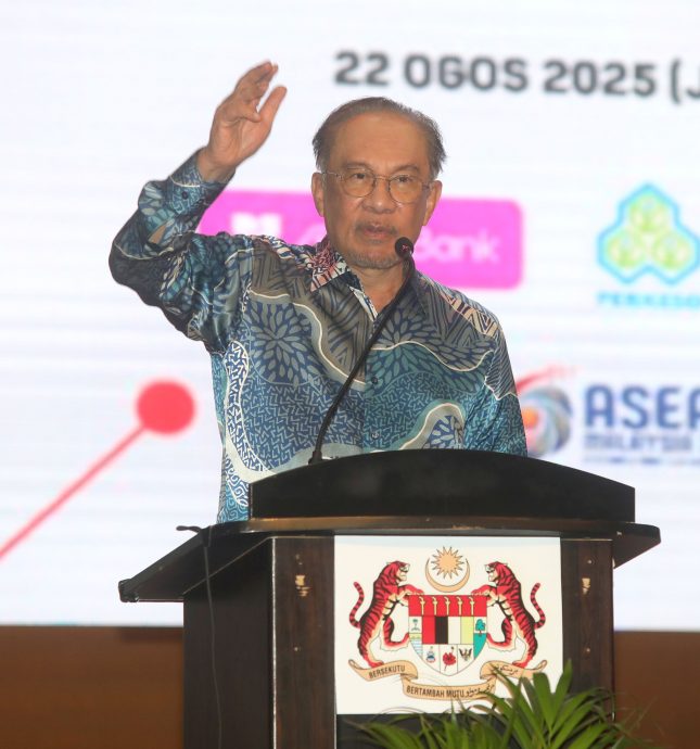 安华：隆市建美食中心 让各州借鉴效仿