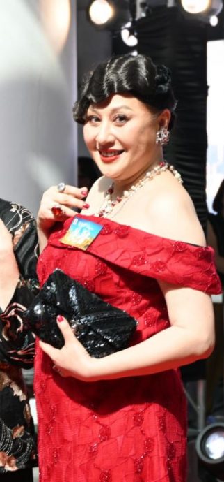 宣传新剧面容突扭曲 江欣燕中途离场