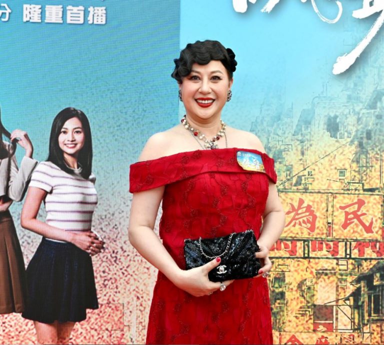 宣传新剧面容突扭曲 江欣燕中途离场