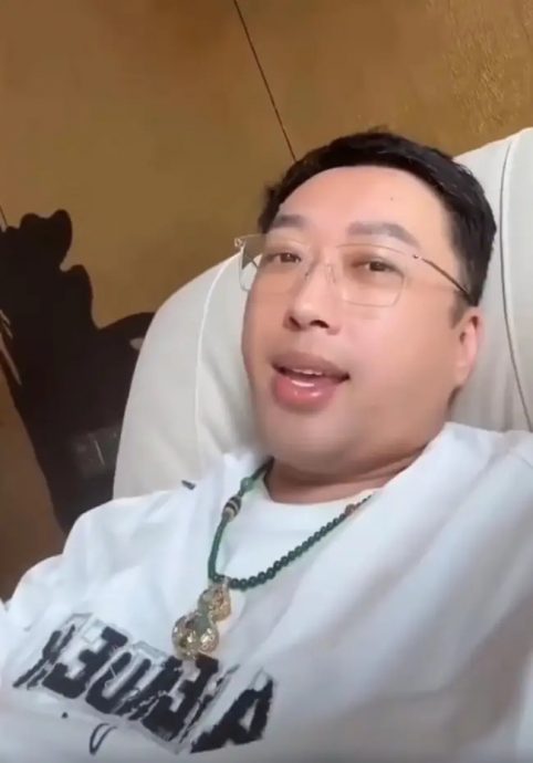 山顶直播突暴哭 王星越被亏“升一哥喜极而泣”