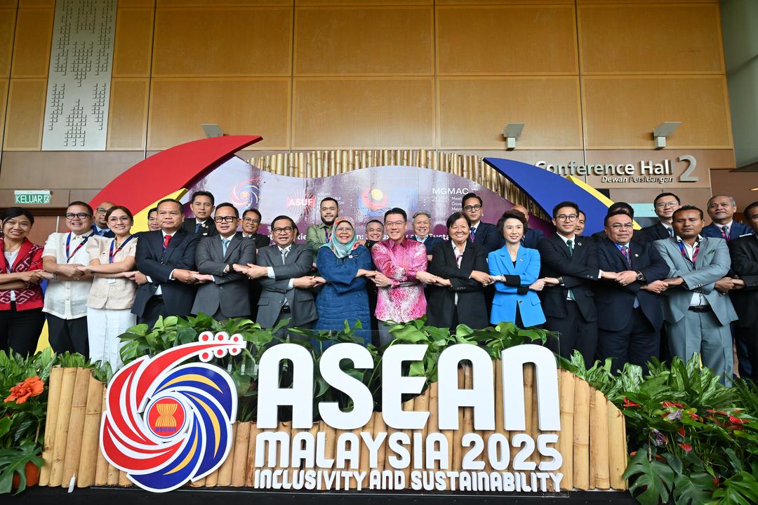已签/东盟市长齐聚吉隆坡 共商气候变化与城市发展 倪可敏分享大马经验