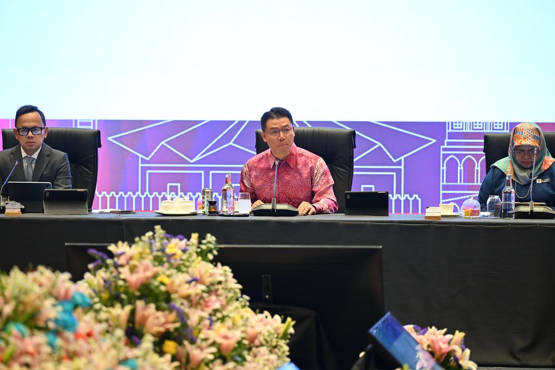 已签/东盟市长齐聚吉隆坡 共商气候变化与城市发展 倪可敏分享大马经验