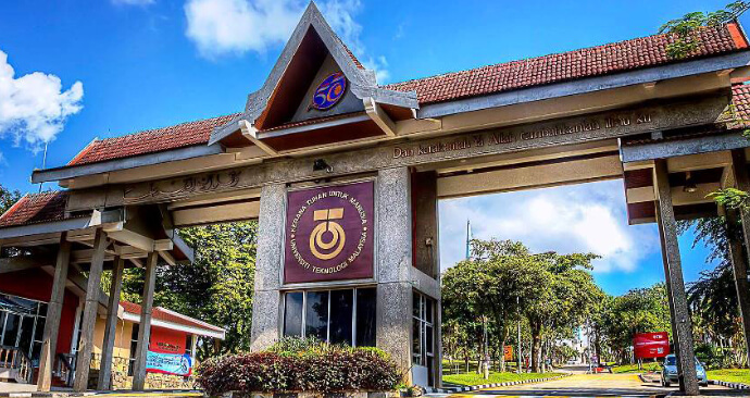 工大生军训猝死  工大：知晓并配合重挖墓地庭令