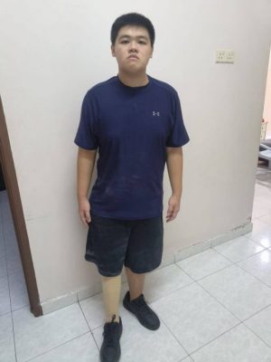 已签发 全国：魏家祥协助独脚少年应对升学障碍   4大学提供全额奖学金助他升学