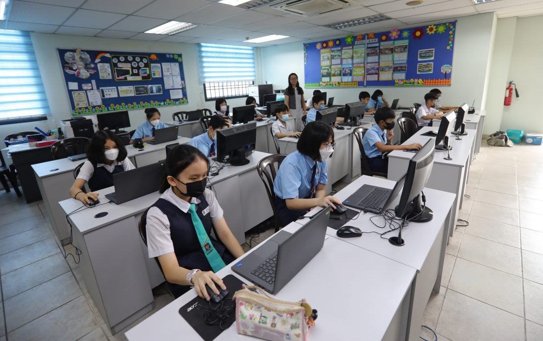 已签发 柔：《星洲日报》小学生时事问答比赛预赛，全柔3057学生参赛，人数全国之冠