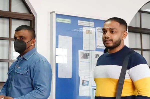 已签发 柔:二男勒索3000令吉不认罪 9月18日过堂