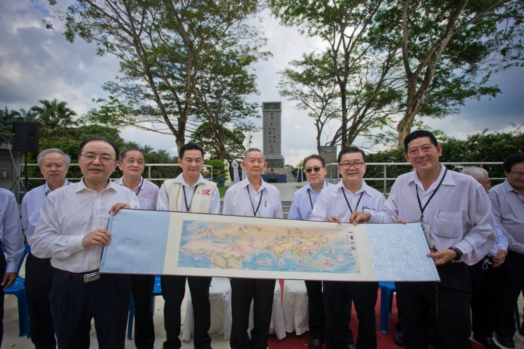 已签发 柔:头条之一:特稿:二战结束80周年:南侨机工滇缅公路输物资 首支队伍从柔佛士乃出发