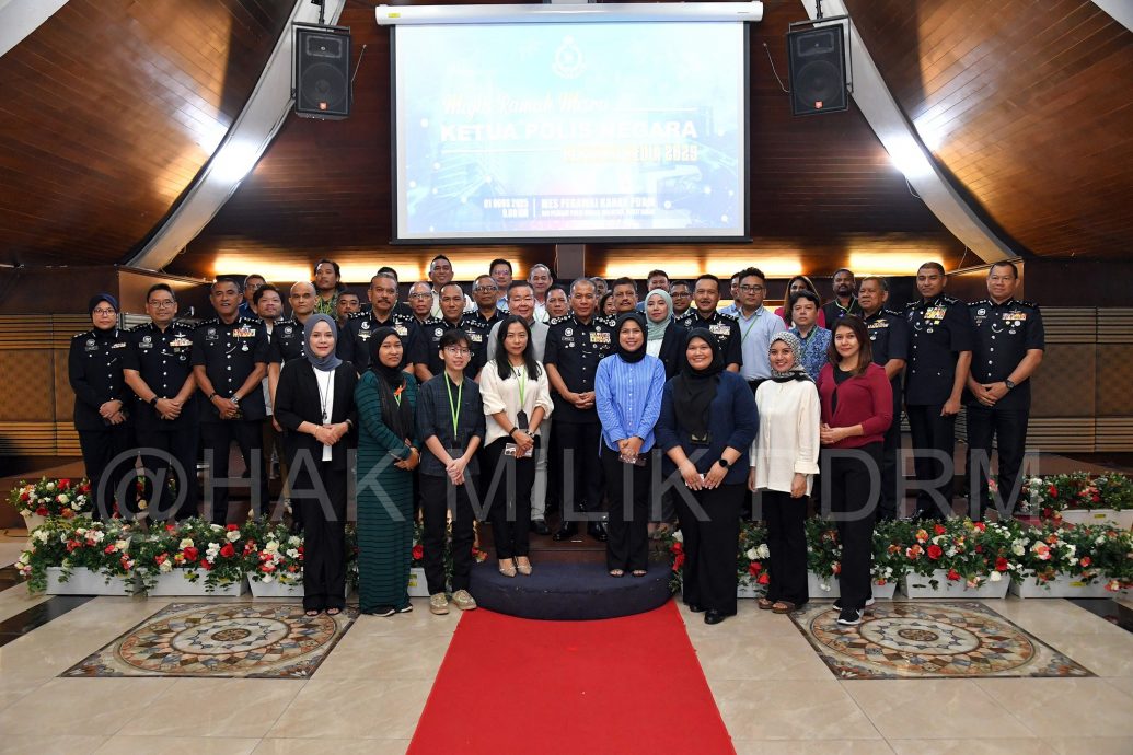 已签发//“媒体是推动社会共识及爱国意识的重要角色”·莫哈末卡力冀警媒合作 同护国家和平稳定