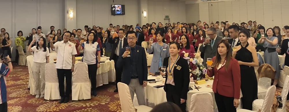 **已签发**柔：古来扶轮社迎创新风，泰台姐妹社签署备忘录