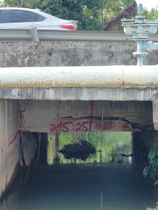 **已签发**柔:头条之一:“八支弯”路桥8月20起全面封闭 居民忧替代路无法负荷车流