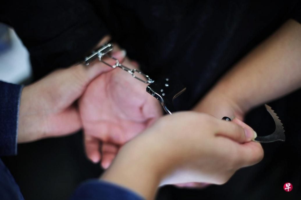 *已签发*柔:狮城二三事:助骗子收取诈骗款项 2大马男子落网