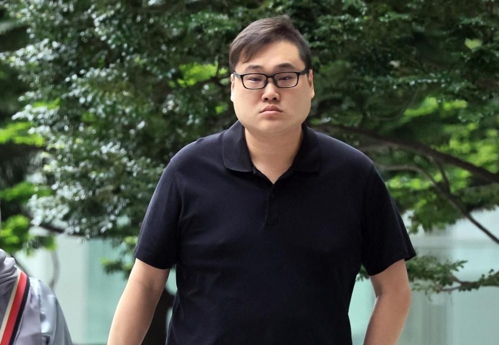 *已签发*柔:狮城二三事:接受客户赞助巴黎游  狮城卫部前工程师监5个月两周