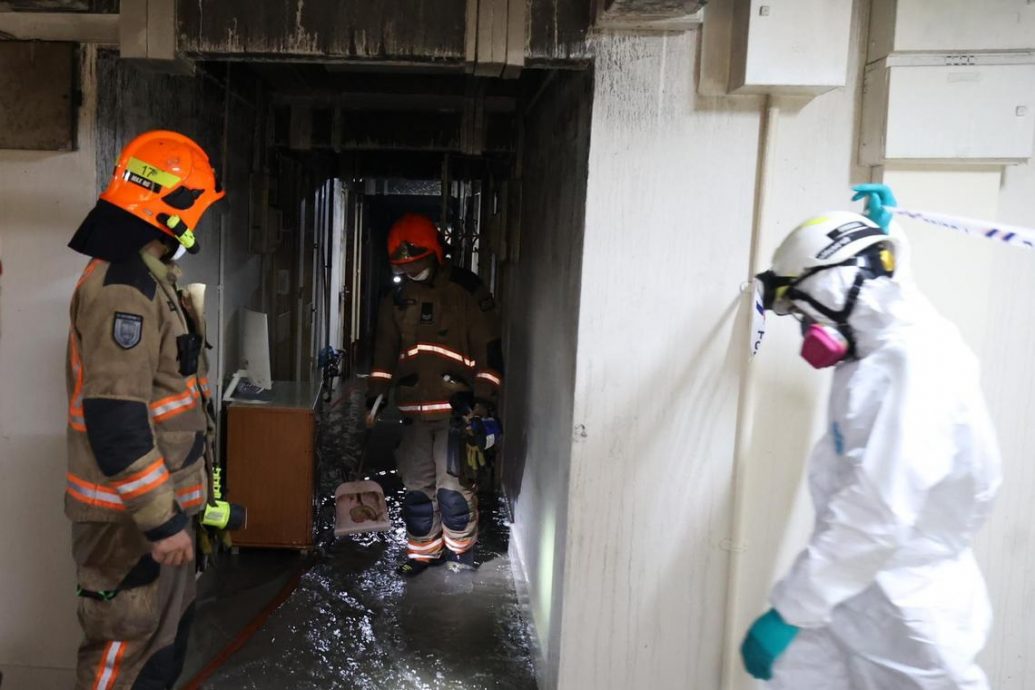 *已签发*柔:狮城二三事:狮城惹兰红山组屋火患 一对男女不幸丧命
