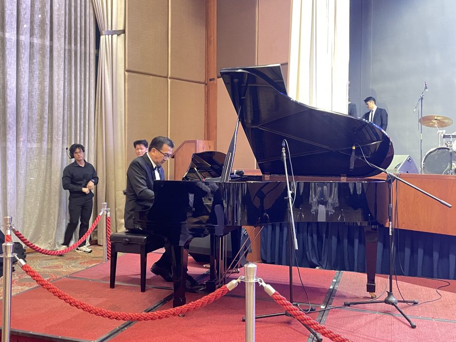 **已签发**柔:第三次头:李廷汉:柔4大关键发展启动经济引擎