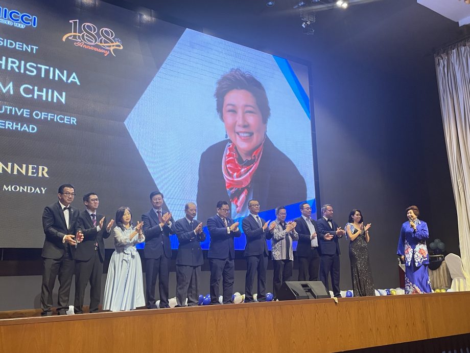 **已签发**柔:第三次头:李廷汉:柔4大关键发展启动经济引擎