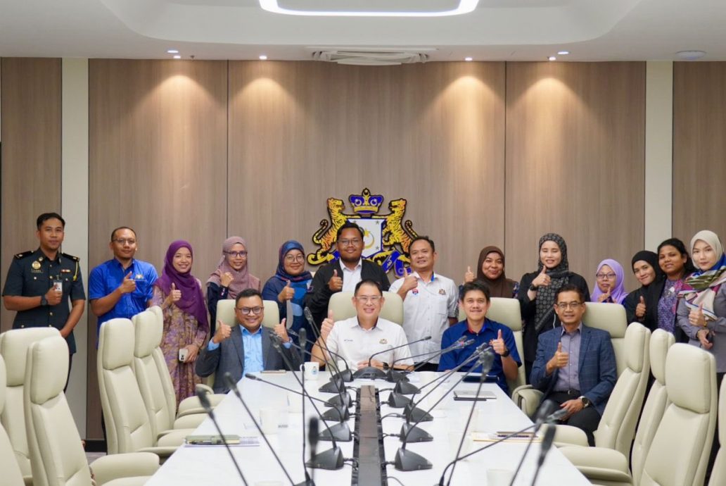 **已签发**柔：第三版头：乱丢垃圾问题要遏止！柔政府成立跨部门委员会寻策