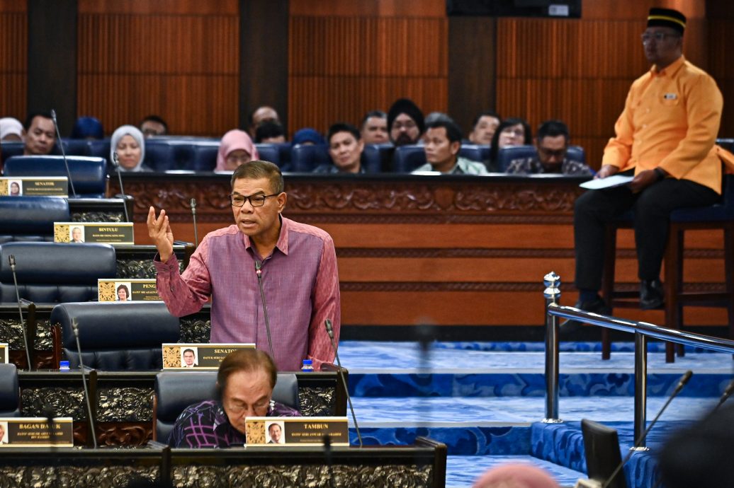 已签/赛夫丁:2公司获逾5亿政府合约 涉直升机采购移民系统