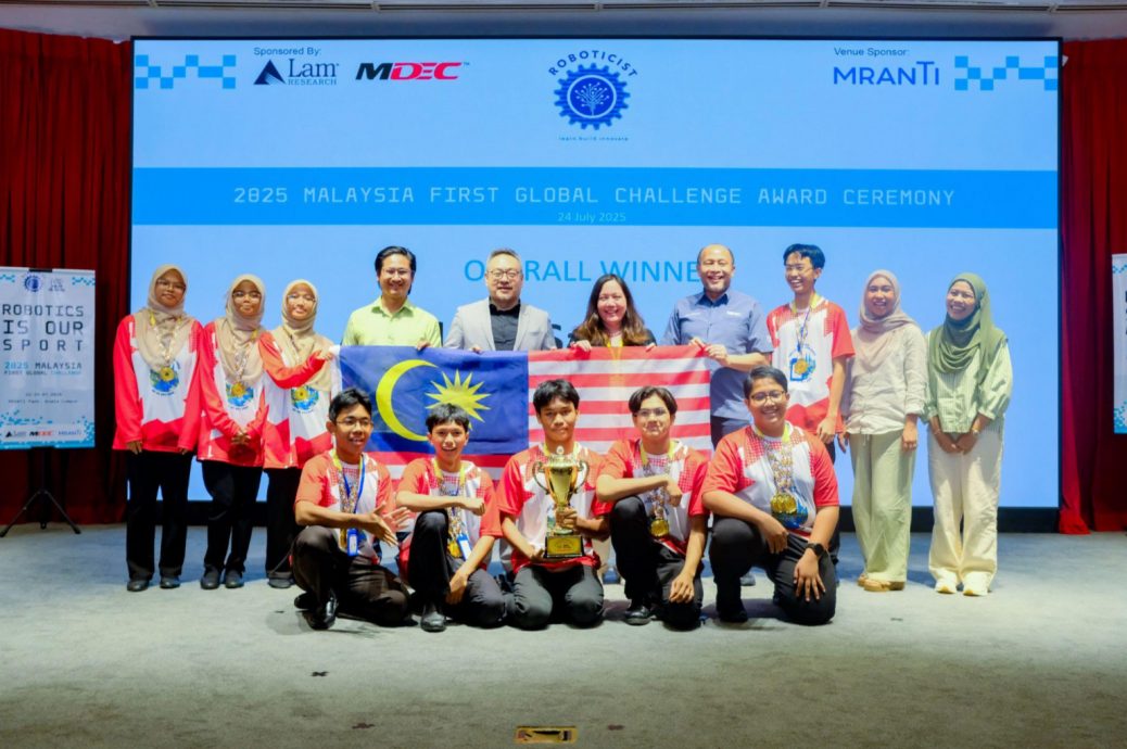 已签／本同理科学员组代表队 10月出战巴拿马机器人挑战赛