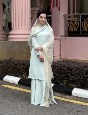 已签/(全国版)范冰冰荣膺甲州元首册封DPSM拿督勋衔