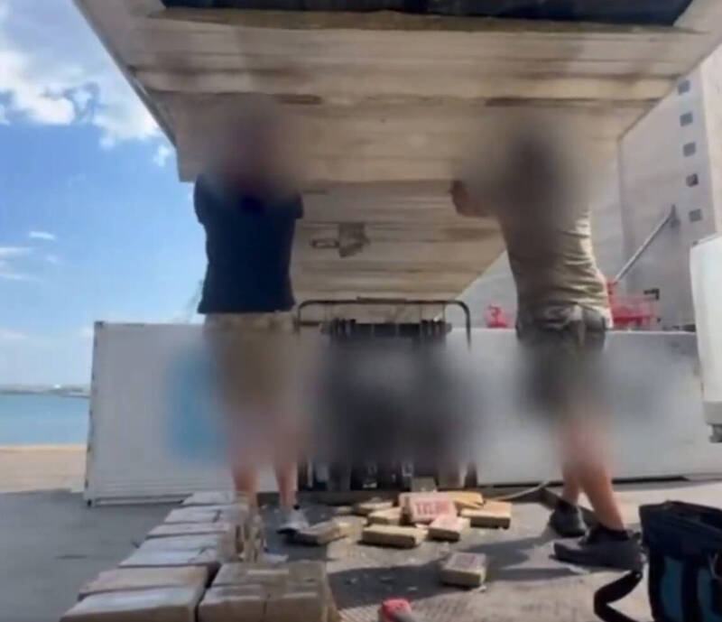 希腊警方查获超270公斤价值2715万令吉可卡因 3人遭逮捕