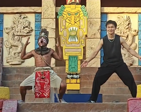 带薪合理发疯!北京欢乐谷“招野人” 园区:要会搥胸喊哦伊哦