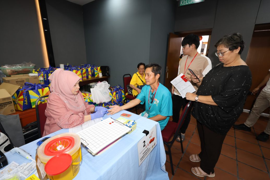 必下//大都会/隆雪陈氏书院宗亲会主办“2025年爱心捐血活动”肩负社团社会责任