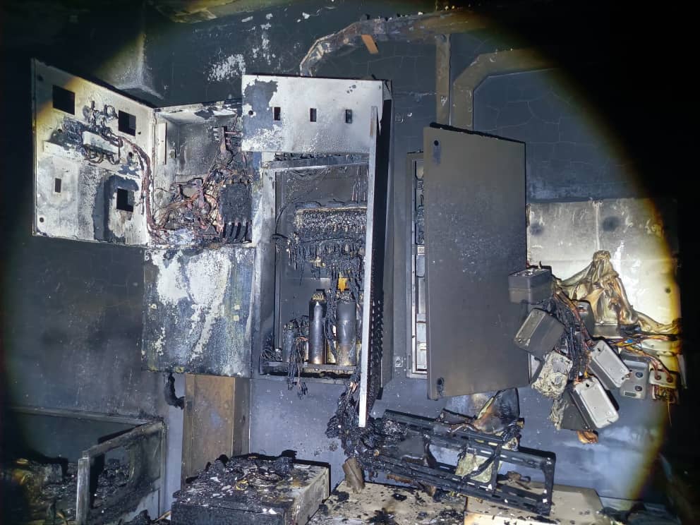 怡家具店储物室失火 幸无人伤亡