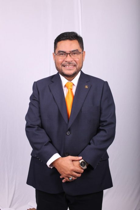 慕加希:善意需文明表达  倒挂国旗应文明处理非仇恨