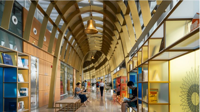 拼盘 上海首个火车站图书馆揭幕  打造最美车站 