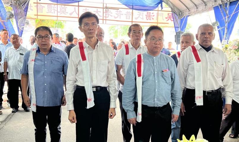 拿督吴亚烈母亲出殡