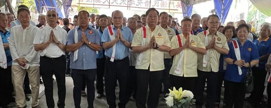 拿督吴亚烈母亲出殡