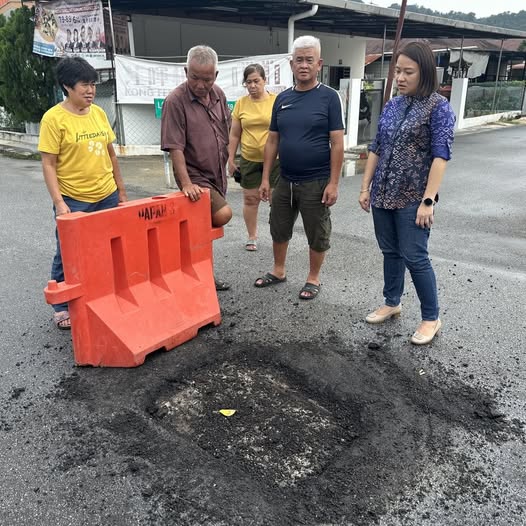 撬井盖偷电缆被阻 匪徒失车竟报警 当场落网