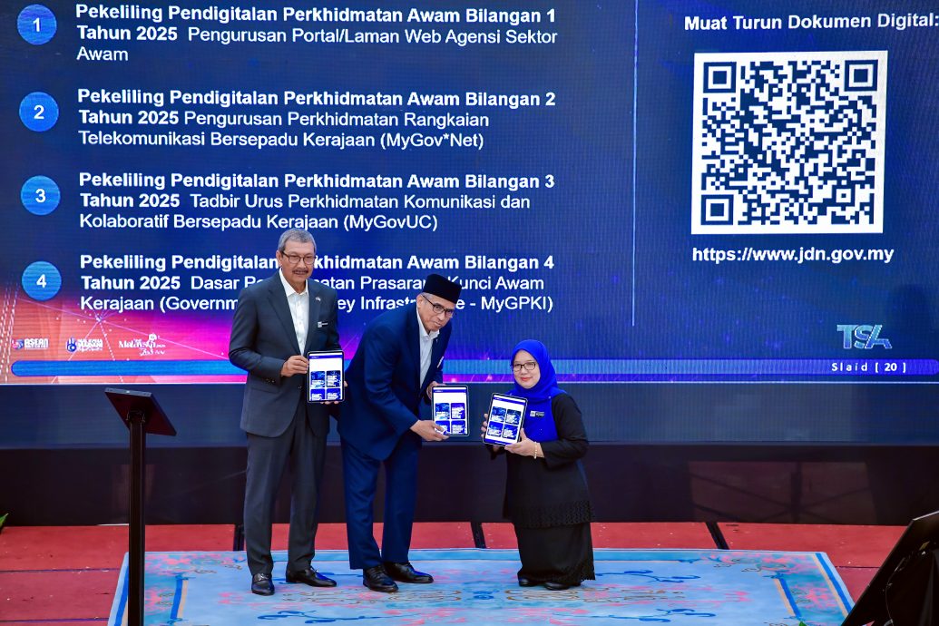 政府首席秘书呼吁全国公务员摒弃所谓的“布城语言”