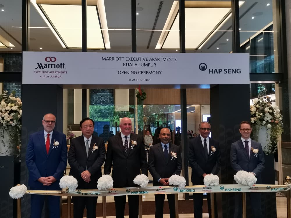  新闻版 市场情报 / 合成置地