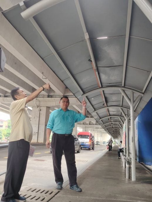 旺沙马朱轻快铁站 街灯失灵有安全隐患